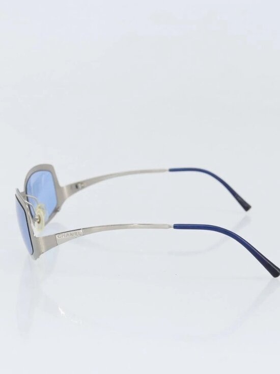 CHANEL Sunglasses metal Blue CC main image 6
